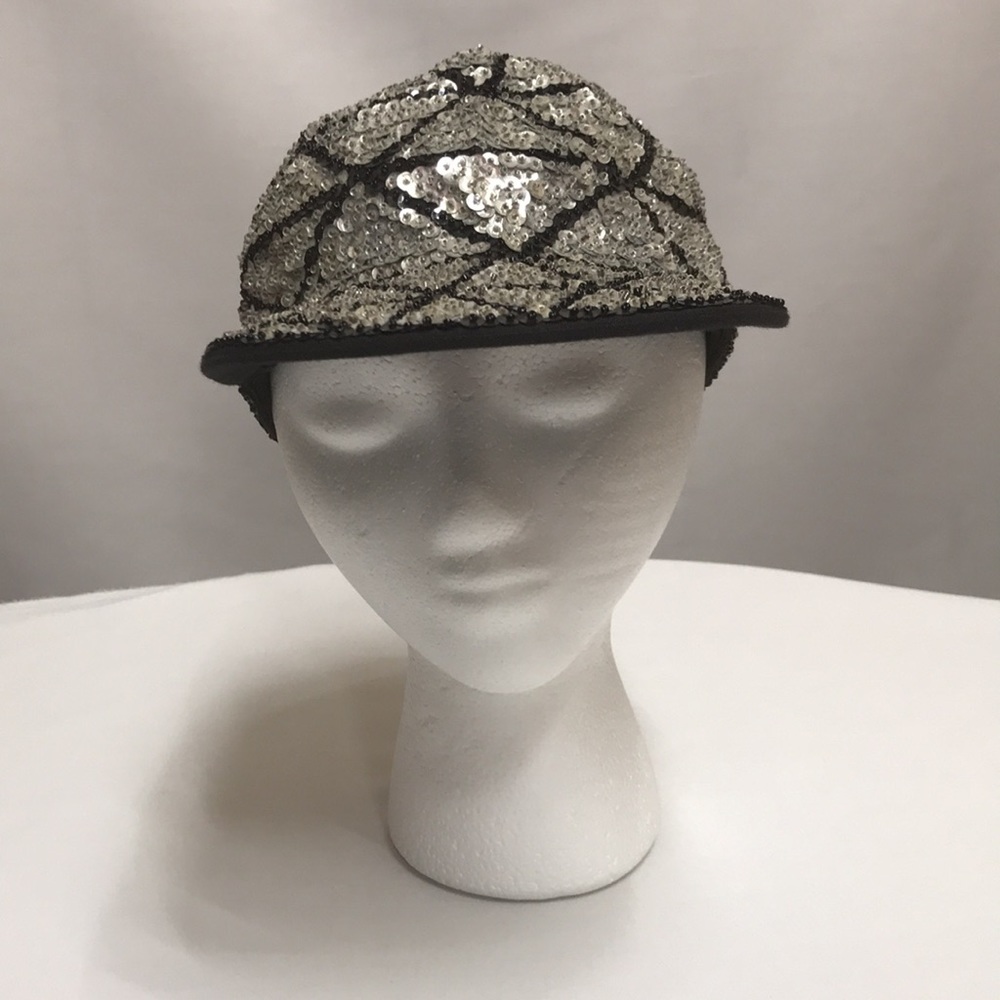 Sequin Cap - Picture 2 of 4